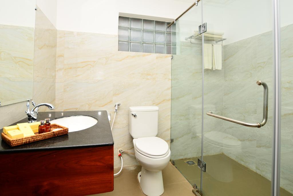 The Manor Hotel Nyaung Shwe Εξωτερικό φωτογραφία