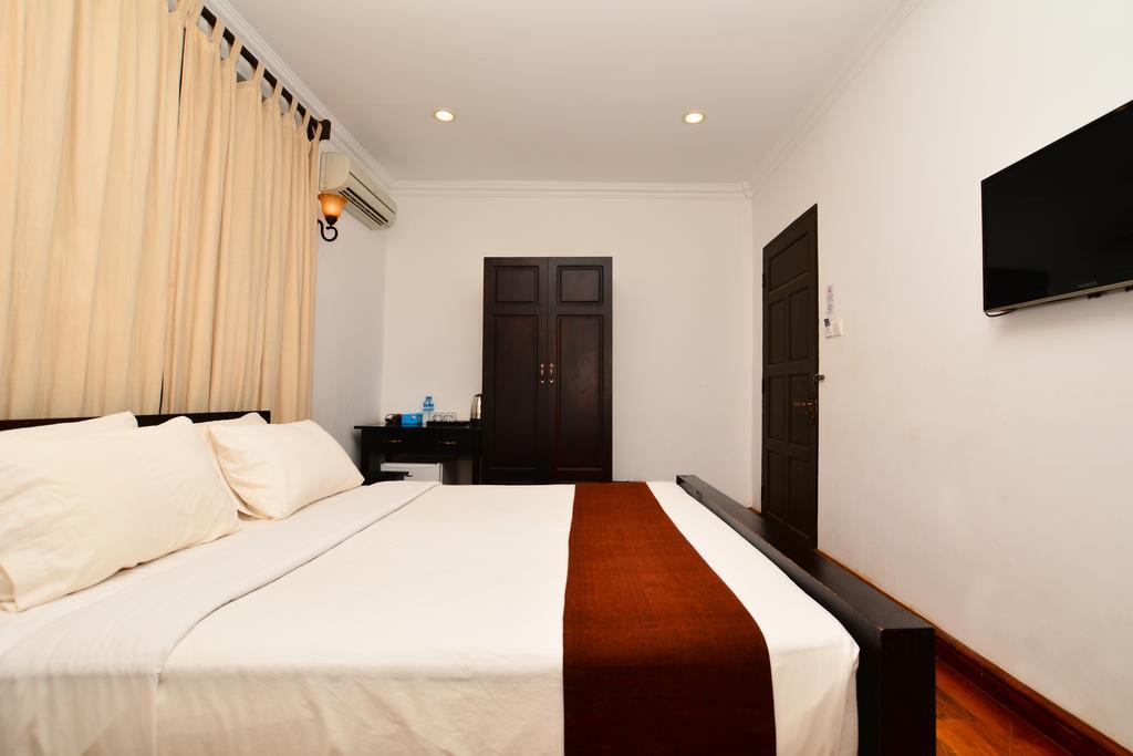 The Manor Hotel Nyaung Shwe Εξωτερικό φωτογραφία