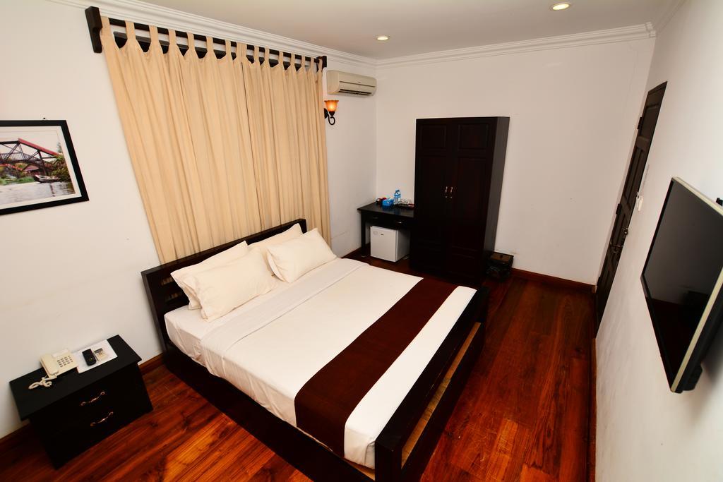 The Manor Hotel Nyaung Shwe Εξωτερικό φωτογραφία