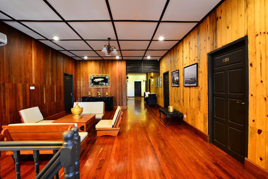 The Manor Hotel Nyaung Shwe Εξωτερικό φωτογραφία